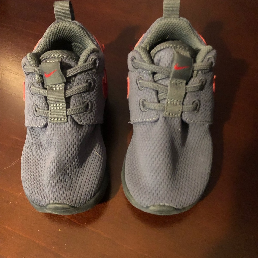 7 toddler Nike